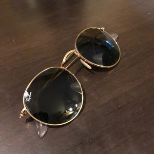 Round Metal Ray-Bans